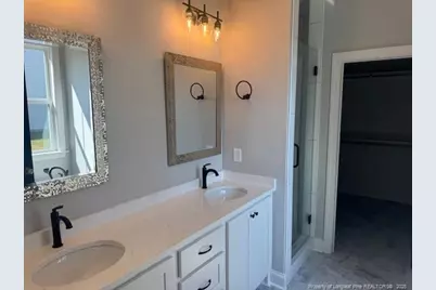 520 S Lincoln Street, Benson, NC 27504 - Photo 13