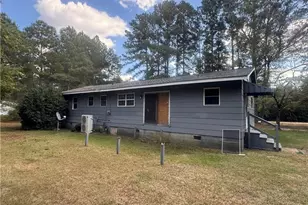 415 Brockington Rd, Fairmont, NC 28340 - Photo 19