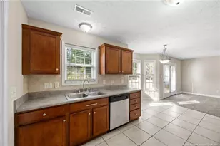 506 Jernigan St, Fayetteville, NC 28306 - Photo 13