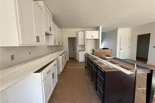 2080 Canady Pond Rd, Hope Mills, NC 28348 - Photo 7