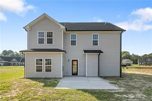 2070 Canady Pond Rd, Hope Mills, NC 28348 - Photo 5