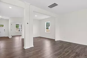 1006 Misty Creek Dr, Aberdeen, NC 28315 - Photo 11