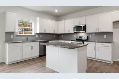 1006 Misty Creek Drive, Aberdeen, NC 28315 - Photo 7