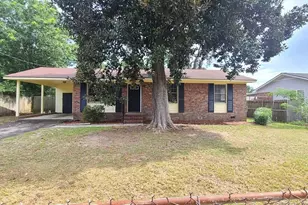 597 Braxton Blvd, Fayetteville, NC 28311 - Photo 1