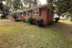 853 Shannon Dr, Fayetteville, NC 28303 - Photo 3