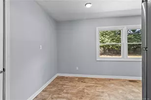 2111 Quailridge Dr, Fayetteville, NC 28304 - Photo 7