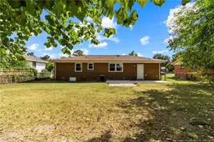 2111 Quailridge Dr, Fayetteville, NC 28304 - Photo 25