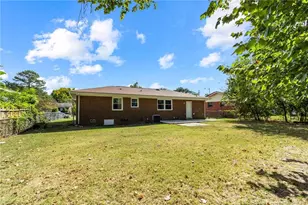 2111 Quailridge Dr, Fayetteville, NC 28304 - Photo 27