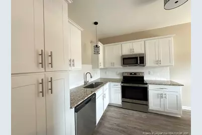 888 Kingscote Drive, Fayetteville, NC 28314 - Photo 9