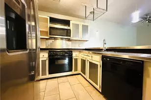 1908 Tryon Dr, Fayetteville, NC 28303 - Photo 5