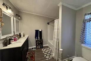 212 Grummen Rd, Hope Mills, NC 28348 - Photo 9