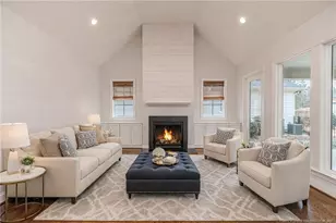 401 Bridgewater Dr, Sanford, NC 27330 - Photo 9