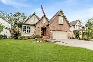 401 Bridgewater Dr, Sanford, NC 27330 - Photo 1