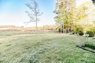 401 Bridgewater Dr, Sanford, NC 27330 - Photo 27