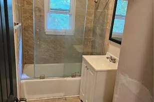 527 Smith St, High Point, NC 27260 - Photo 11