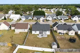 2536 Cameron Woods Ln, Fayetteville, NC 28306 - Photo 41