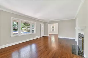 521 Vista Dr, Fayetteville, NC 28305 - Photo 9