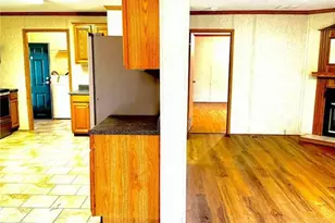 387 Bourbon St, Lumberton, NC 28358 - Photo 17