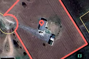 387 Bourbon St, Lumberton, NC 28358 - Photo 25