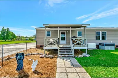 387 Bourbon Street, Lumberton, NC 28358 - Photo 23