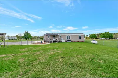 387 Bourbon Street, Lumberton, NC 28358 - Photo 25
