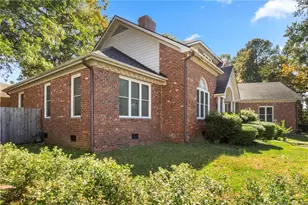 4300 Braemar Pl, Fayetteville, NC 28314 - Photo 7