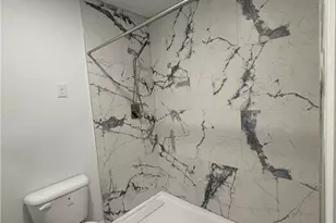 206 E Prospect Ave, Raeford, NC 28376 - Photo 5