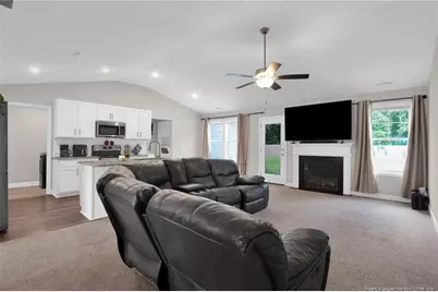 22 Finch Lane, Parkton, NC 28371 - Photo 9