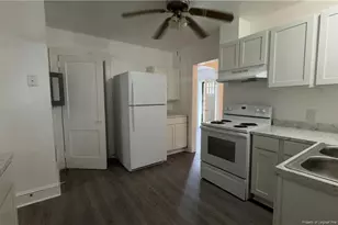 1105 Colonial Ave, Greenville, NC 27834 - Photo 7