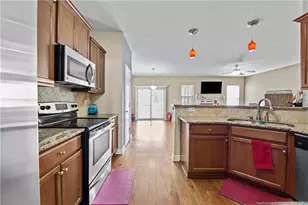 5925 Cornfield Ave, Fayetteville, NC 28314 - Photo 13