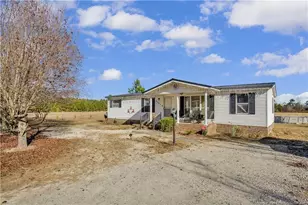 5065 Tobacco Rd, Orrum, NC 28369 - Photo 3