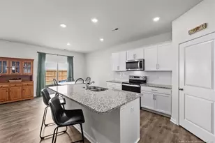 350 Robert Pl, Carthage, NC 28327 - Photo 5