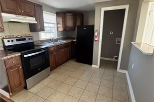 1914 King George Dr, Fayetteville, NC 28303 - Photo 3