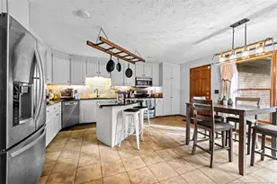 7559 Firethorn Dr, Fayetteville, NC 28311 - Photo 9