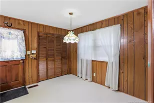 703 Roundtree Dr, Fayetteville, NC 28303 - Photo 9