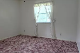 703 Roundtree Dr, Fayetteville, NC 28303 - Photo 17