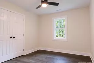 856 Pinewood Dr, Whiteville, NC 28472 - Photo 9