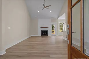 106 Camberly Ln, Aberdeen, NC 28315 - Photo 7