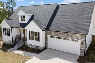 106 Camberly Ln, Aberdeen, NC 28315 - Photo 3