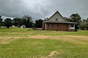 3054 Burney Rd, Bladenboro, NC 28320 - Photo 33