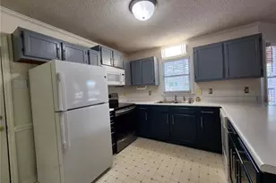 1939 Fairforest Dr, Fayetteville, NC 28304 - Photo 11