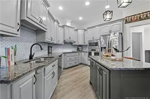 4030 Manchester Ln, Lumberton, NC 28360 - Photo 9