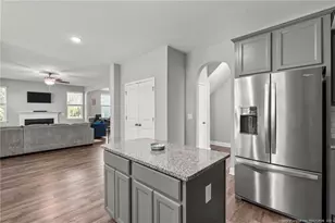 709 Foggy Crossing Ct, Aberdeen, NC 28315 - Photo 15