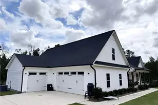 742 Susie Cir, Cameron, NC 28326 - Photo 3