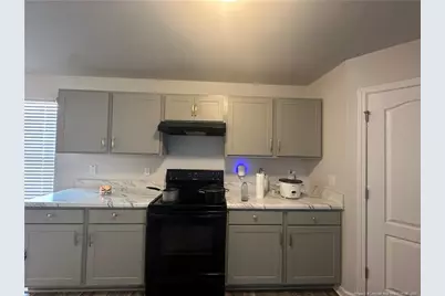 910 Sapphire Stone Lane, Hope Mills, NC 28348 - Photo 5