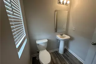 910 Sapphire Stone Ln, Hope Mills, NC 28348 - Photo 3