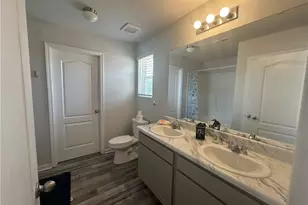 910 Sapphire Stone Ln, Hope Mills, NC 28348 - Photo 33