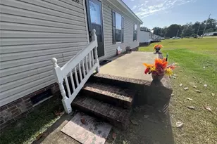 1435 E Green Springs Rd, Parkton, NC 28371 - Photo 23