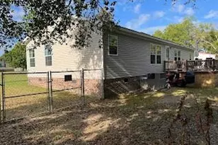 1435 E Green Springs Rd, Parkton, NC 28371 - Photo 21