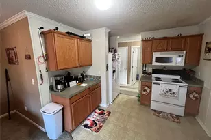 1435 E Green Springs Rd, Parkton, NC 28371 - Photo 5